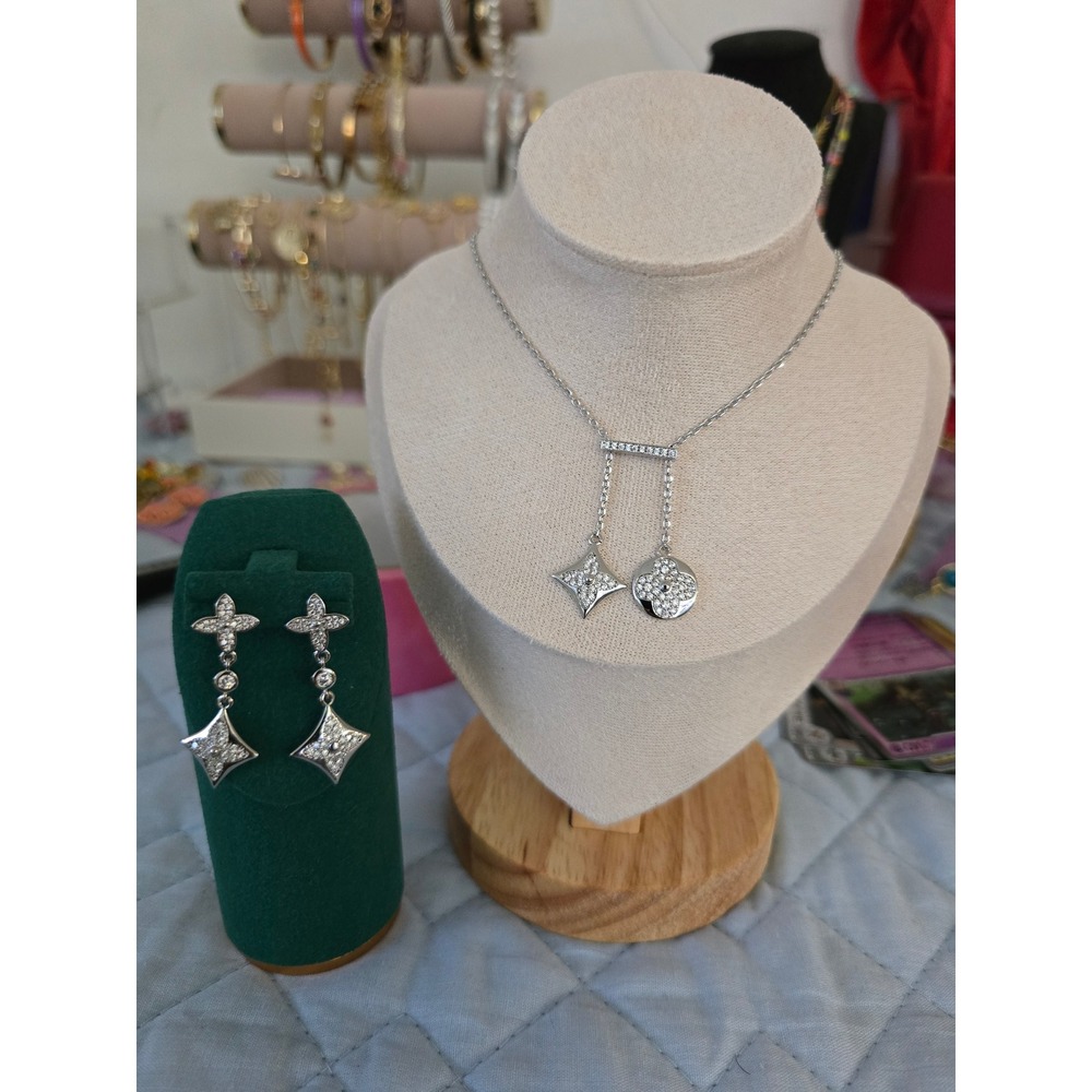 Necklace & Earrings Set